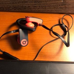 Apple Beats Powerbeats3